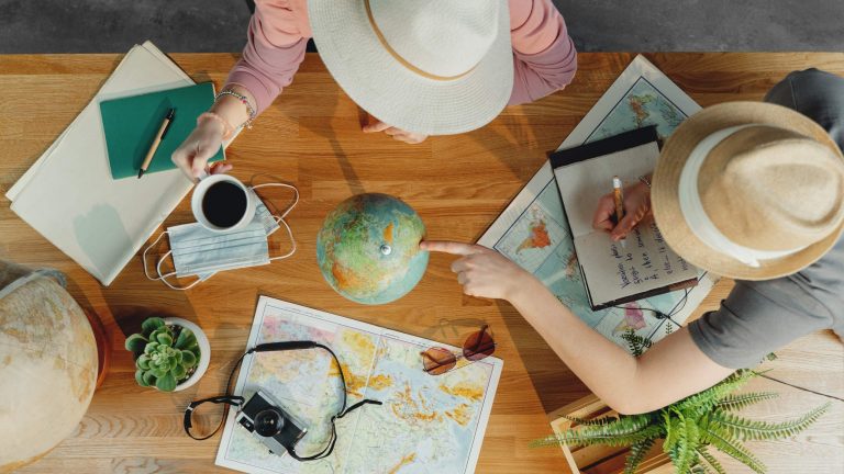 How to Start a Career in Tourism with No Experience: A Complete Beginner’s Guide.